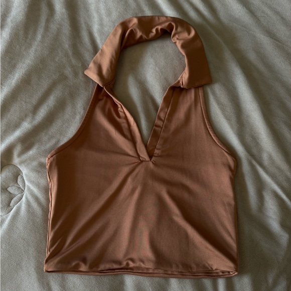 Forever 21 Contour Sculpt Cropped Halter Top✨ - Picture 1 of 5